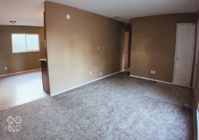 Photo 3 of Single family home for sale at 34 Green Hl Ct, Huntington, IN 46750 | MLS# 22096036 | Listing updated on 2026-10-05