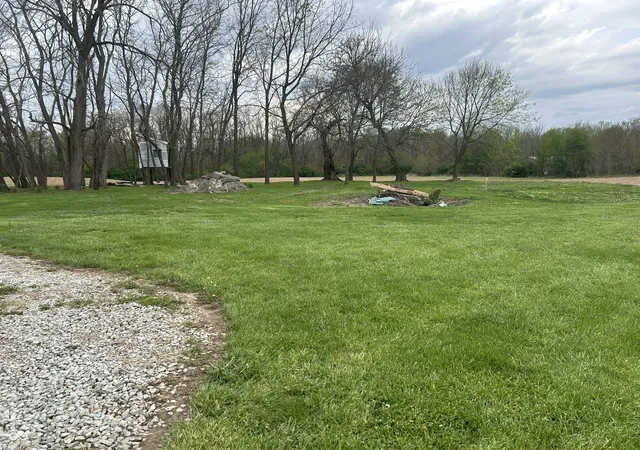 Homes for sale in Middletown, IN | 5229 N Mechanicsburg Rd, Middletown, IN 47356 | MLS# 22096037