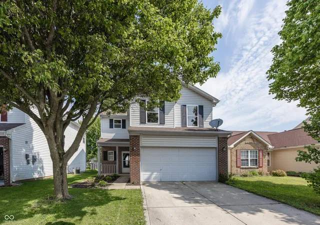1st image of 4620 Whitham Ln, Indianapolis, IN 46237 | MLS# 22096104