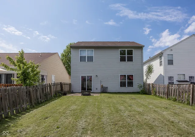 Photo 3 of Single family home for sale at 4620 Whitham Ln, Indianapolis, IN 46237 | MLS# 22096104 | Listing updated on 2026-05-21