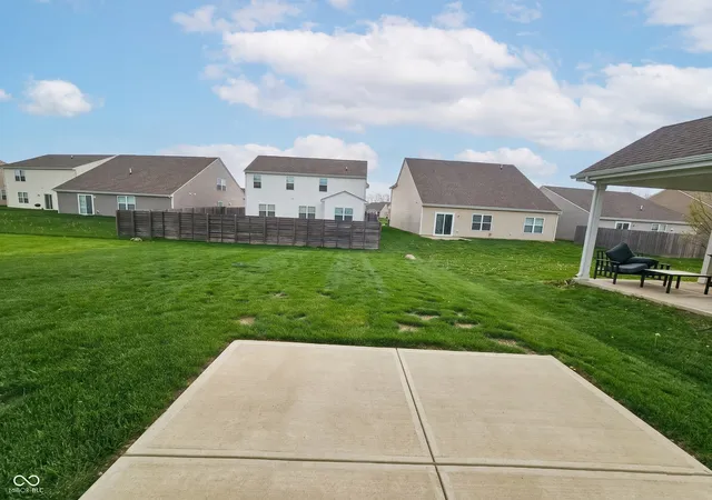 Photo 2 of Sale Pending at 4415 Ringstead Way, Indianapolis, IN 46235 | MLS# 22096164 | Listing updated on 2026-05-11
