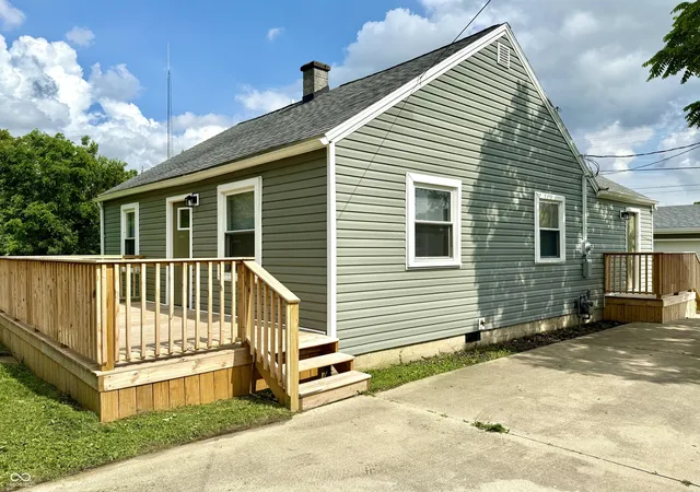 2nd image of 405 E Cowing Dr, Muncie, IN 47303 | MLS# 22096184
