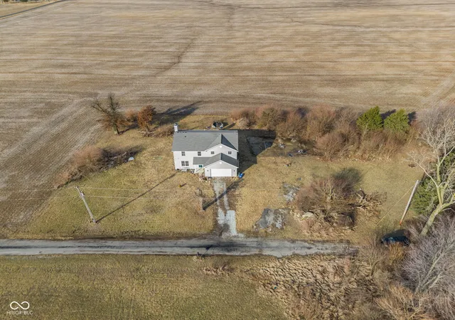 Homes for sale in Frankfort, IN | 4920 S Old County Road 500 W, Frankfort, IN 46041 | MLS# 22096254
