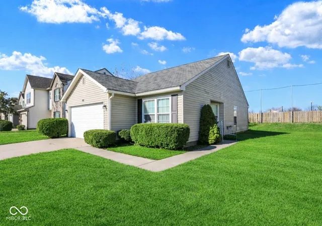 Photo 2 of Single family home for sale at 3708 Fredricksburg Dr, Indianapolis, IN 46227 | MLS# 22096365 | Listing updated on 2026-08-07