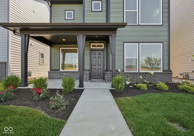 Photo 2 of Single family home for sale at 19281 Winter Wheat Ln, Westfield, IN 46074 | MLS# 22096409 | Listing updated on 2026-09-29