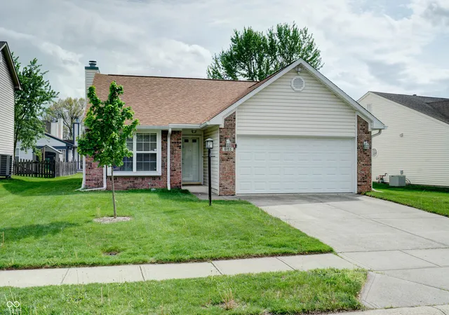 Homes for sale in Fishers, IN | 6153 White Birch Dr, Fishers, IN 46038 | MLS# 22096460