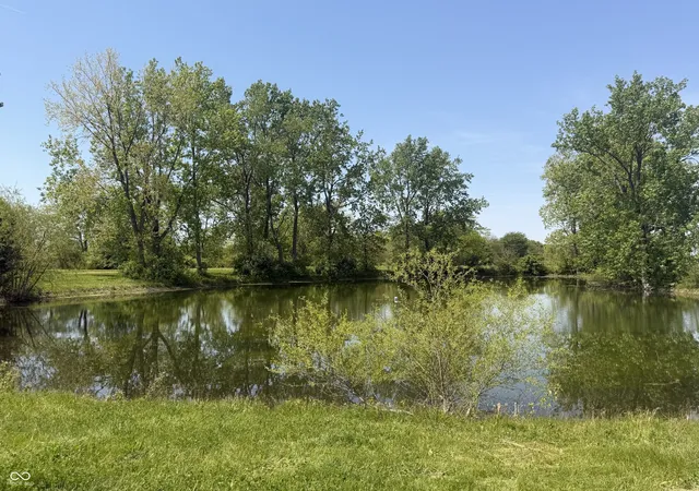 Homes for sale in Muncie, IN | 8801 & 8911 N Walnut St, Muncie, IN 47303 | MLS# 22096498