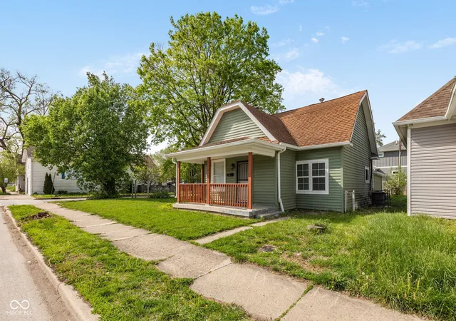 33rd image of 4004 E Michigan St, Indianapolis, IN 46201 | MLS# 22096516