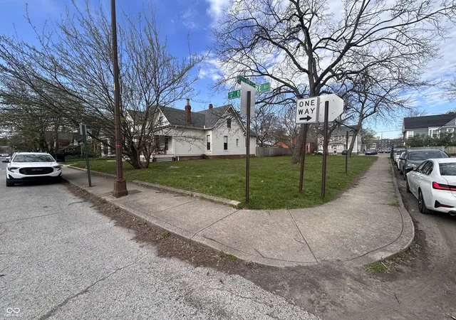 4th image of 1656 N Delaware St, Indianapolis, IN 46202 | MLS# 22096555