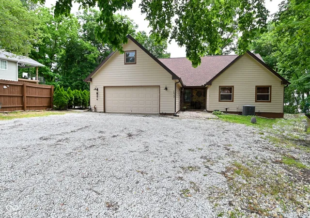 Homes for sale in Coatesville, IN | 175 Mill Springs, Coatesville, IN 46121 | MLS# 22096686