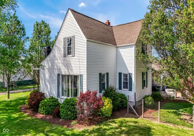 Photo 3 of Single family home for sale at 9796 W 300 South, Lapel, IN 46051 | MLS# 22096687 | Listing updated on 2026-09-18