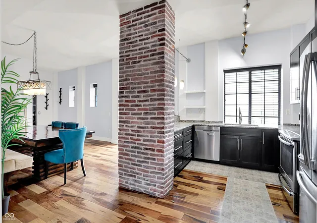 Homes for sale in Indianapolis, IN | 825 N Delaware St #5B, Indianapolis, IN 46204 | MLS# 22096701