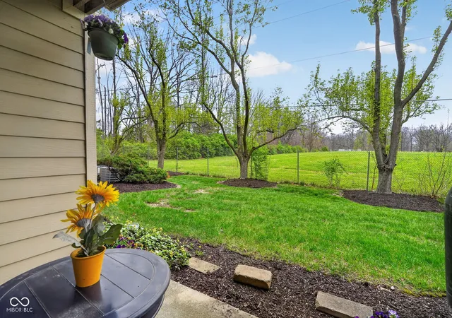 5th image of 8830 Yardley Ct #104, Indianapolis, IN 46268 | MLS# 22096842