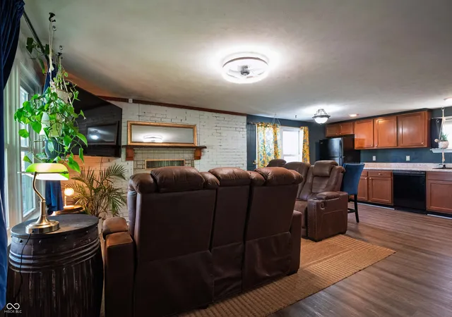Homes for sale in North Vernon, IN | 560 S County Road 700 W, North Vernon, IN 47265 | MLS# 22096884