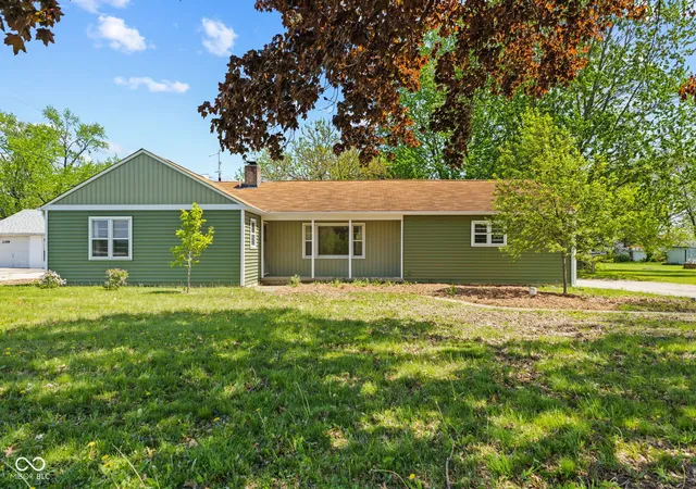 1st image of 2363 S County Road 1050 E, Indianapolis, IN 46231 | MLS# 22096904