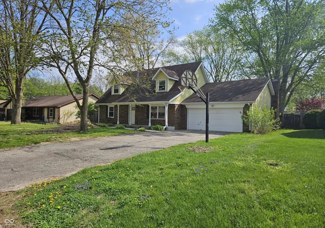 1st image of 24 Sleepy Hollow Dr, Westfield, IN 46074 | MLS# 22096908