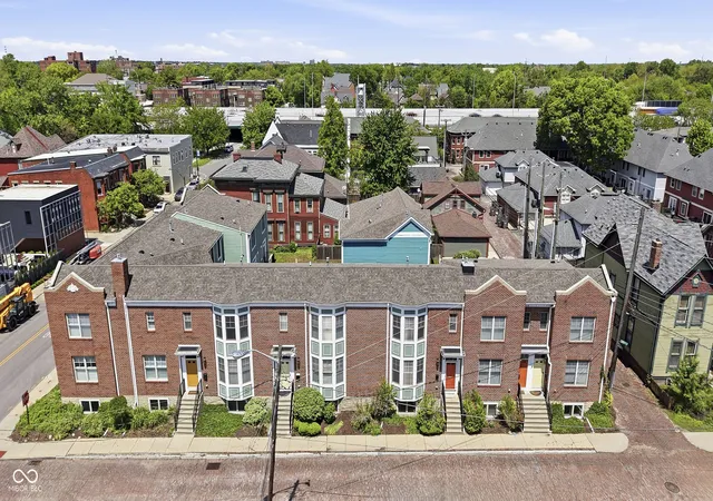 Condo for sale at 308 E 10th Street, Indianapolis, IN 46202 | MLS# 22096932