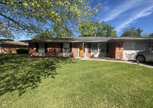 Photo 1 of Single family home for sale at 9442 Gemini Dr, Indianapolis, IN 46229 | MLS# 22096942 | Listing updated on 2026-09-22