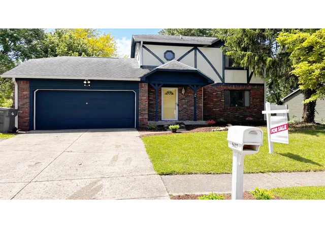 Photo 1 of Single family home for sale at 5627 Hl Rise Dr, Indianapolis, IN 46237 | MLS# 22096954 | Listing updated on 2026-09-12