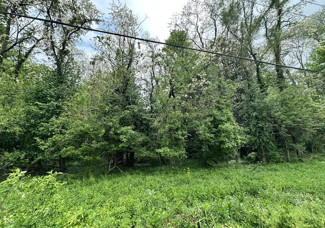 4th image of 0 Kristi Rd N, Martinsville, IN 46151 | MLS# 22096972