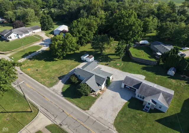 2nd image of 507 S Michigan Ave, Greensburg, IN 47240 | MLS# 22096987