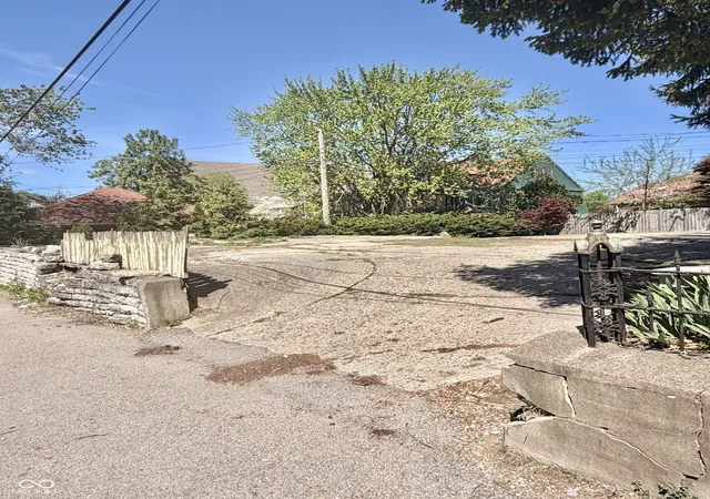 4th image of 1015 Delaware St, Anderson, IN 46016 | MLS# 22097069
