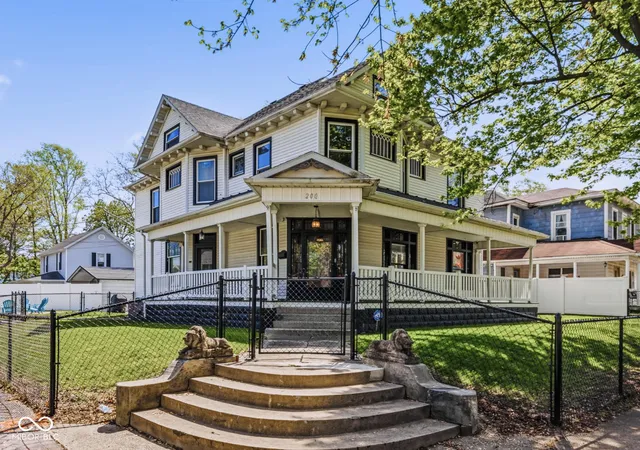 Photo 1 of Sale Pending at 200 E South St, Winchester, IN 47394 | MLS# 22097104 | Listing updated on 2026-09-17