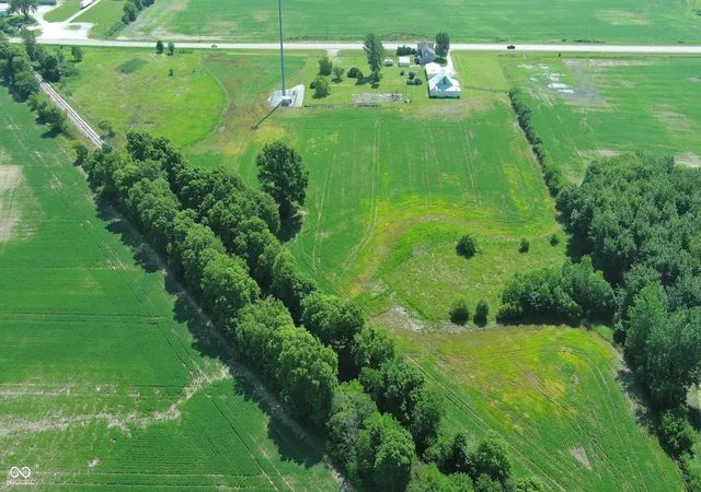 Photo 4 of Single family home for sale at 2335 N Main St, Rushville, IN 46173 | MLS# 22097105 | Listing updated on 2026-07-24