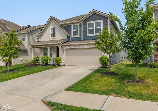 3rd image of 2306 S Bingham Pl, New Palestine, IN 46163 | MLS# 22097108
