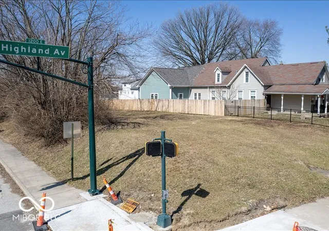Photo 3 of Land for sale at 1136 E New York St, Indianapolis, IN 46202 | MLS# 22097129 | Listing updated on 2026-09-26