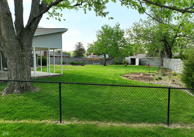 2nd image of 25 Imperial Pl, Lafayette, IN 47905 | MLS# 22097132