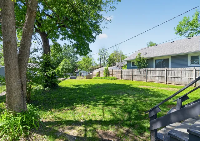 5th image of 366 S Grand Ave, Indianapolis, IN 46219 | MLS# 22097144