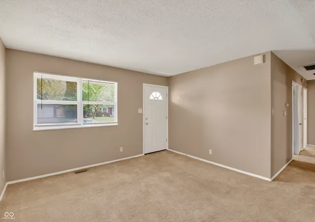 5th image of 7840 Bellwood Dr, Indianapolis, IN 46226 | MLS# 22097166
