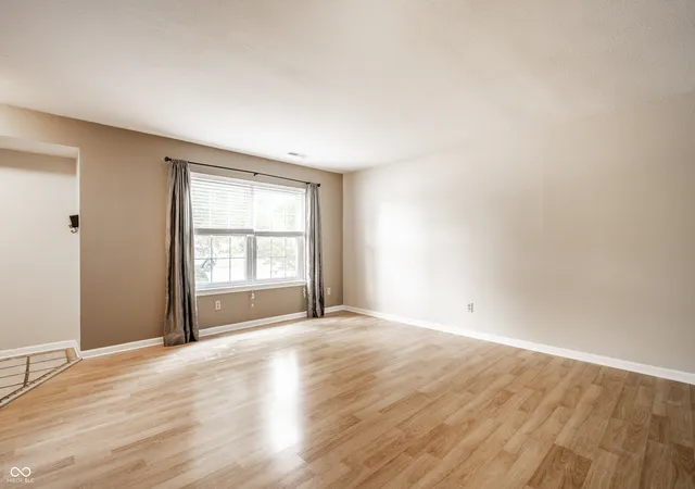 Photo 3 of Single family home for sale at 9842 Herald Sq, Fishers, IN 46038 | MLS# 22097170 | Listing updated on 2026-09-21
