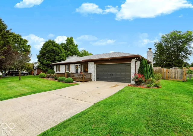 Photo 3 of Sale Pending at 7613 Broadview Dr, Indianapolis, IN 46227 | MLS# 22097214 | Listing updated on 2026-09-26