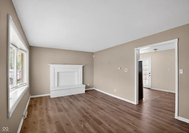 4th image of 4231 E Thompson Rd, Indianapolis, IN 46237 | MLS# 22097248