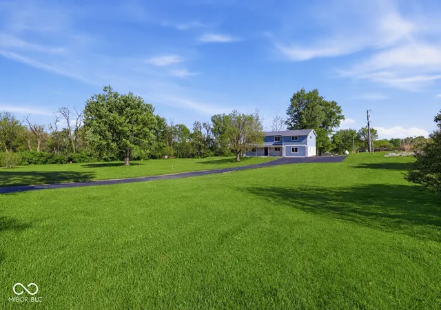 1st image of 12216 N Magnetic Acres St, Mooresville, IN 46158 | MLS# 22097277