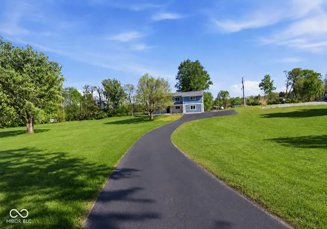 2nd image of 12216 N Magnetic Acres St, Mooresville, IN 46158 | MLS# 22097277
