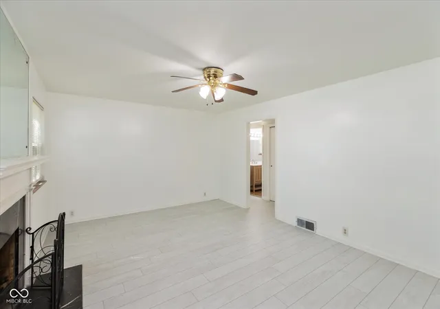 4th image of 506 Lawrence Ave, Indianapolis, IN 46227 | MLS# 22097285