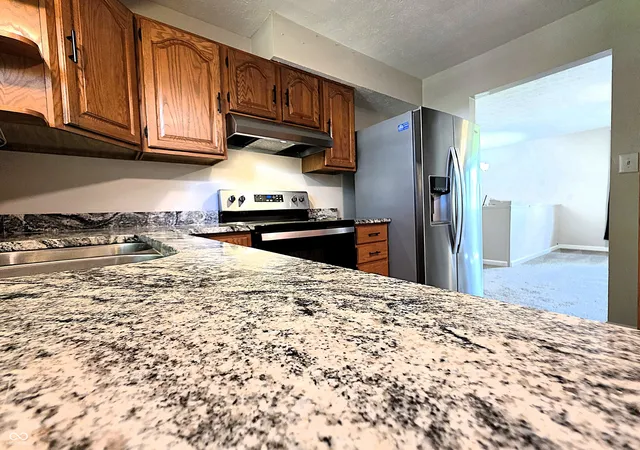 Photo 4 of Sale Pending at 714 Spring Valley Ct, Indianapolis, IN 46231 | MLS# 22097290 | Listing updated on 2026-09-16