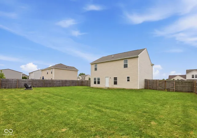 Homes for sale in Atlanta, IN | 375 Michael Dr, Atlanta, IN 46031 | MLS# 22097364
