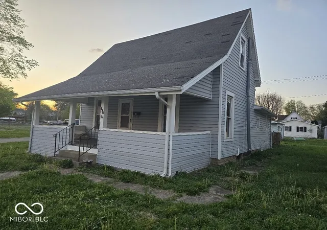 Photo 3 of Single family home for sale at 126 W Madison St, Alexandria, IN 46001 | MLS# 22097373 | Listing updated on 2026-08-04