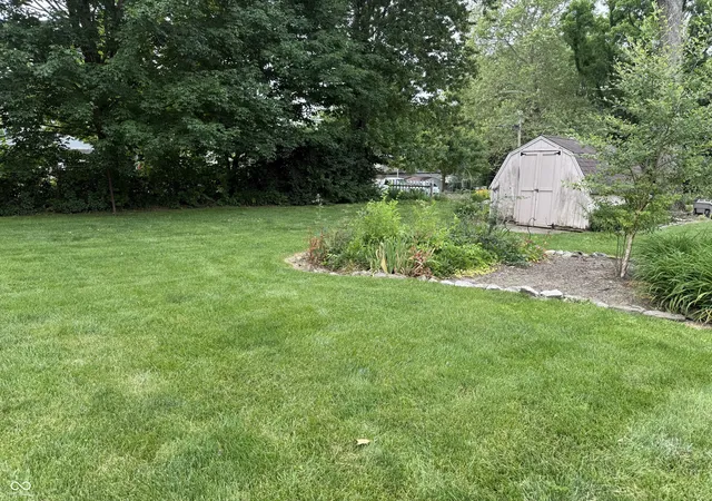 Homes for sale in Knightstown, IN | 225 S Franklin St, Knightstown, IN 46148 | MLS# 22097436