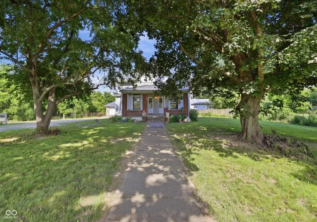 Homes for sale in Greencastle, IN | 3777 N Us Hwy 231, Greencastle, IN 46135 | MLS# 22097454