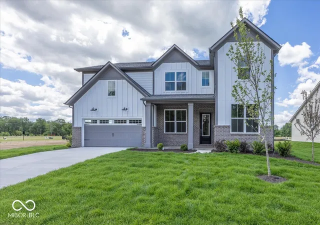 1st image of 5589 Gaston Rd, Avon, IN 46123 | MLS# 22097514
