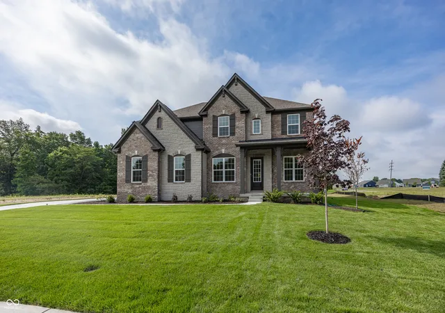 Homes for sale in Avon, IN | 5591 Brook Hill Rd, Avon, IN 46123 | MLS# 22097542