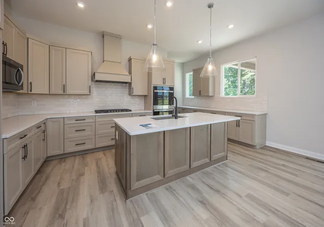 4th image of 5591 Brook Hill Rd, Avon, IN 46123 | MLS# 22097542
