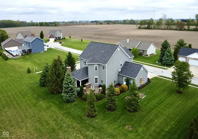 Homes for sale in Elwood, IN | 1470 College Pkwy, Elwood, IN 46036 | MLS# 22097549