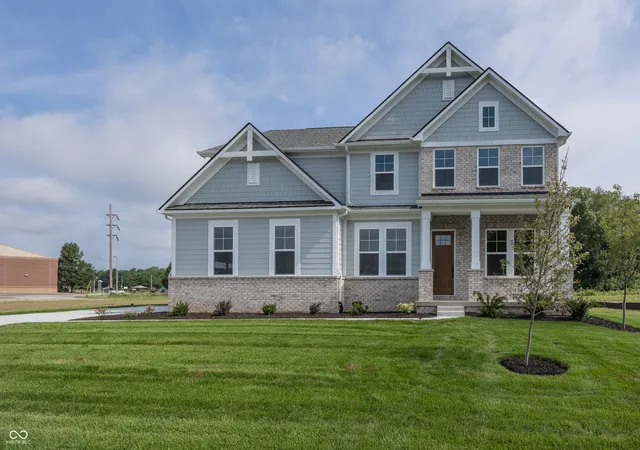 Homes for sale in Avon, IN | 5572 Brook Hill Rd, Avon, IN 46123 | MLS# 22097556