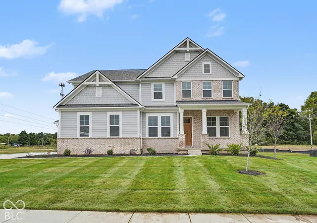 Photo 1 of Single family home for sale at 5572 Brook Hl Rd, Avon, IN 46123 | MLS# 22097556 | Listing updated on 2026-09-28